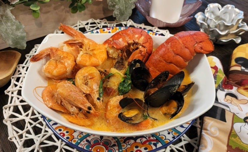 Salvadoran seafood with shrimp
