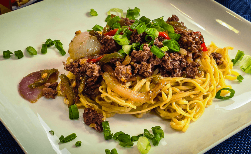 Mama Lycha Chao Mein con carne