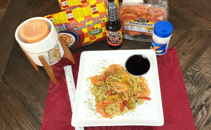 Chao Mein dish with shrimp.
