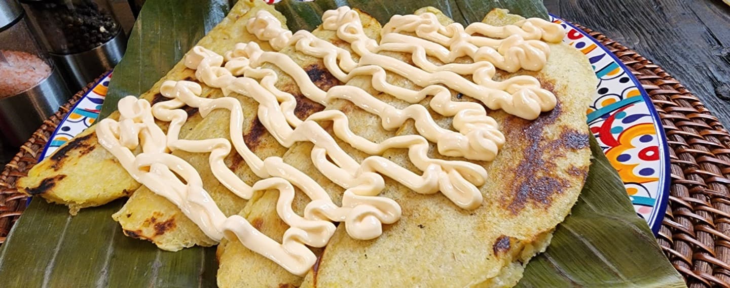 Mama Lycha Riguas with Honduran cream