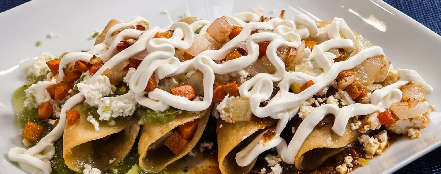 Mama Lycha Grandma's tacos 