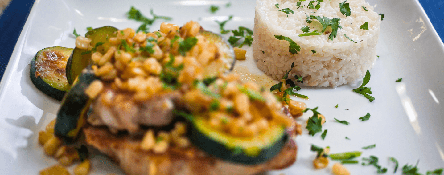 Mama Lycha Puerco con Vegetales